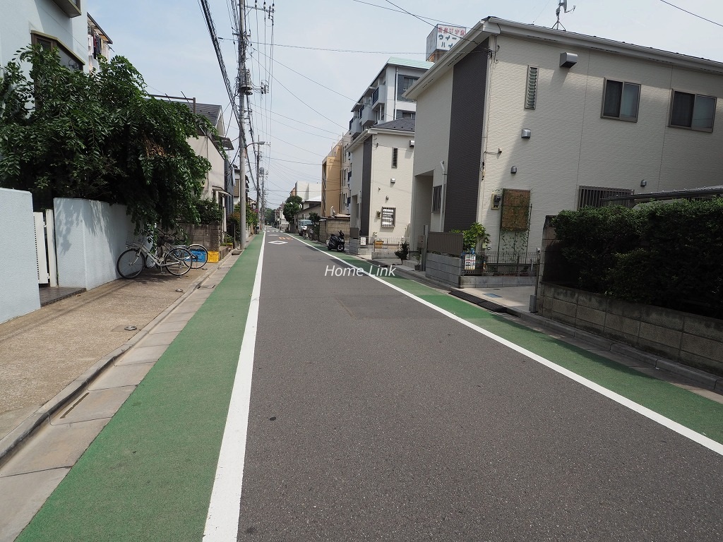 コスモ新高島平　前面道路